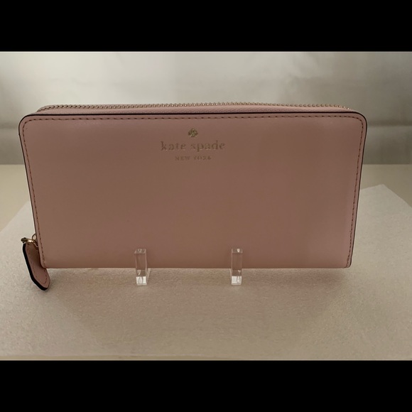 Kate Spade Wallet - Picture 3 of 4